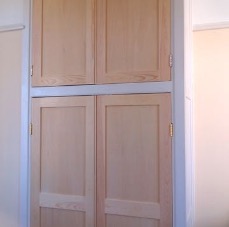 pine wardrobe doors2.jpg