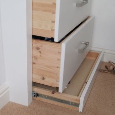 floating desk fitted drawers4.jpg